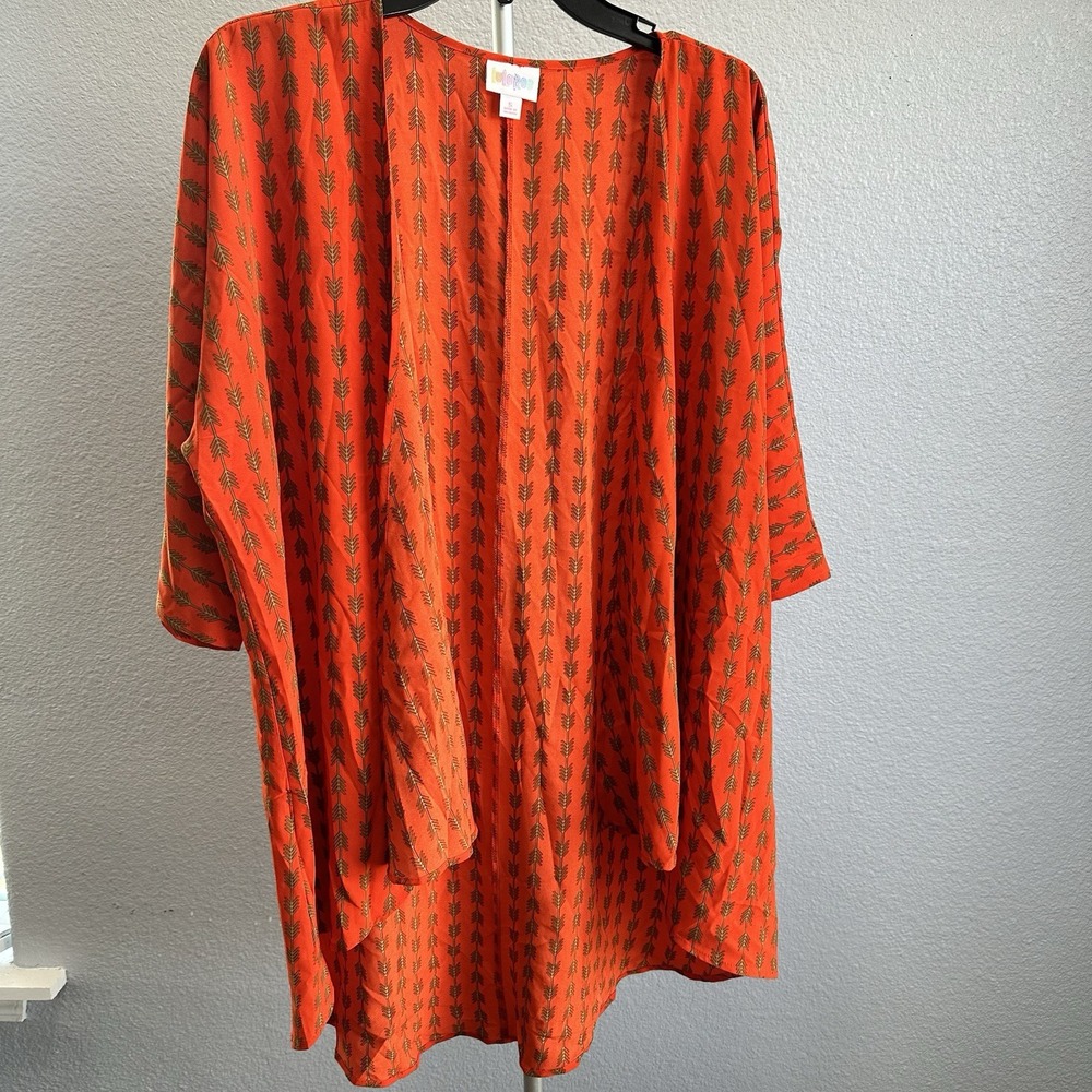 LuLaRoe Lindsay Medium Red‎ Orange Arrows Vertical Stripes Small